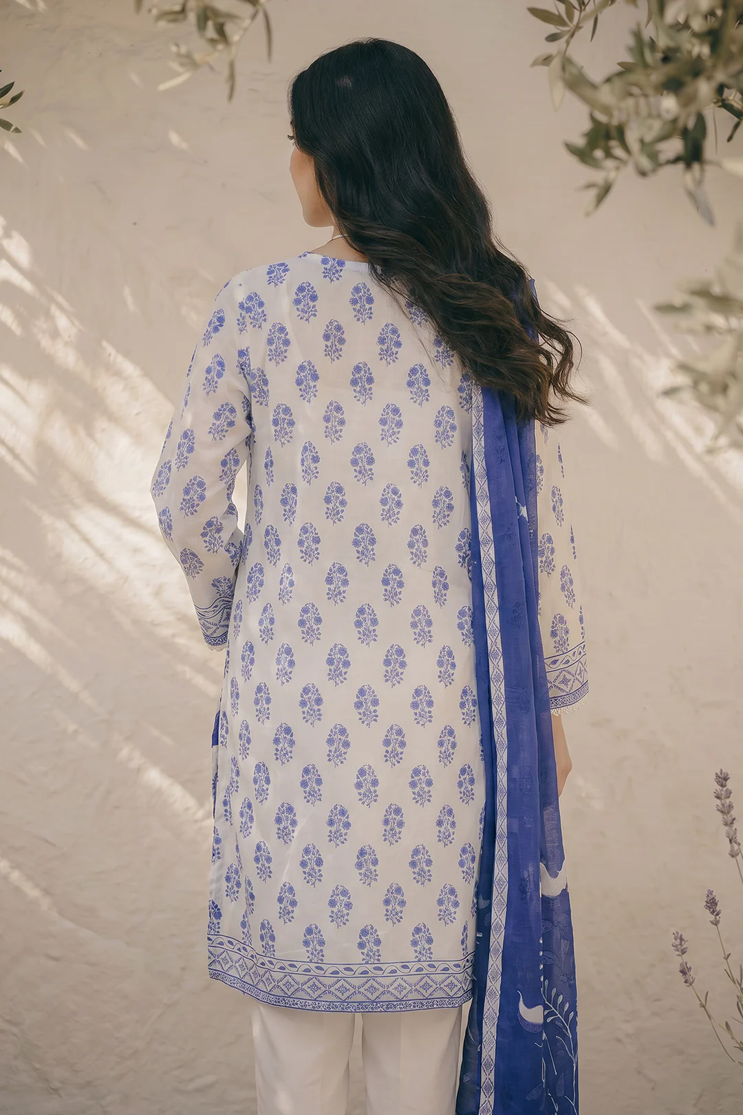 Kurta Dupatta Trouser - 2692 - Image 6
