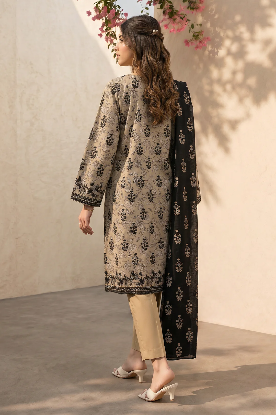 Kurta Dupatta Trouser - 2694 - Image 7