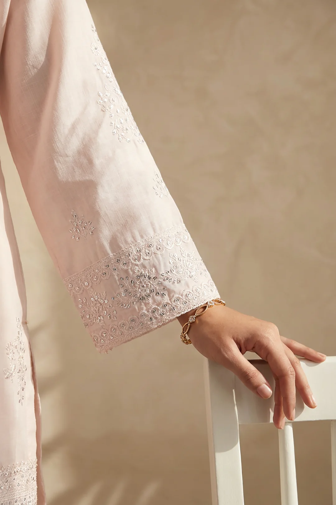 Embroidered Kurta Dupatta Trouser - 3223 - Image 5
