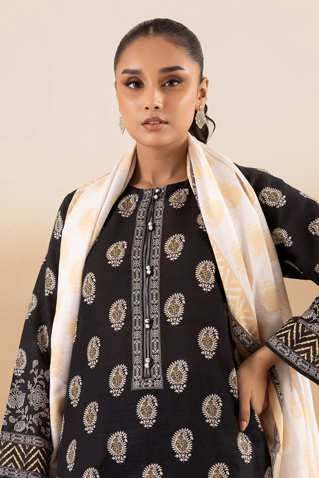 Kurta Dupatta Trouser - 3011 - Image 2