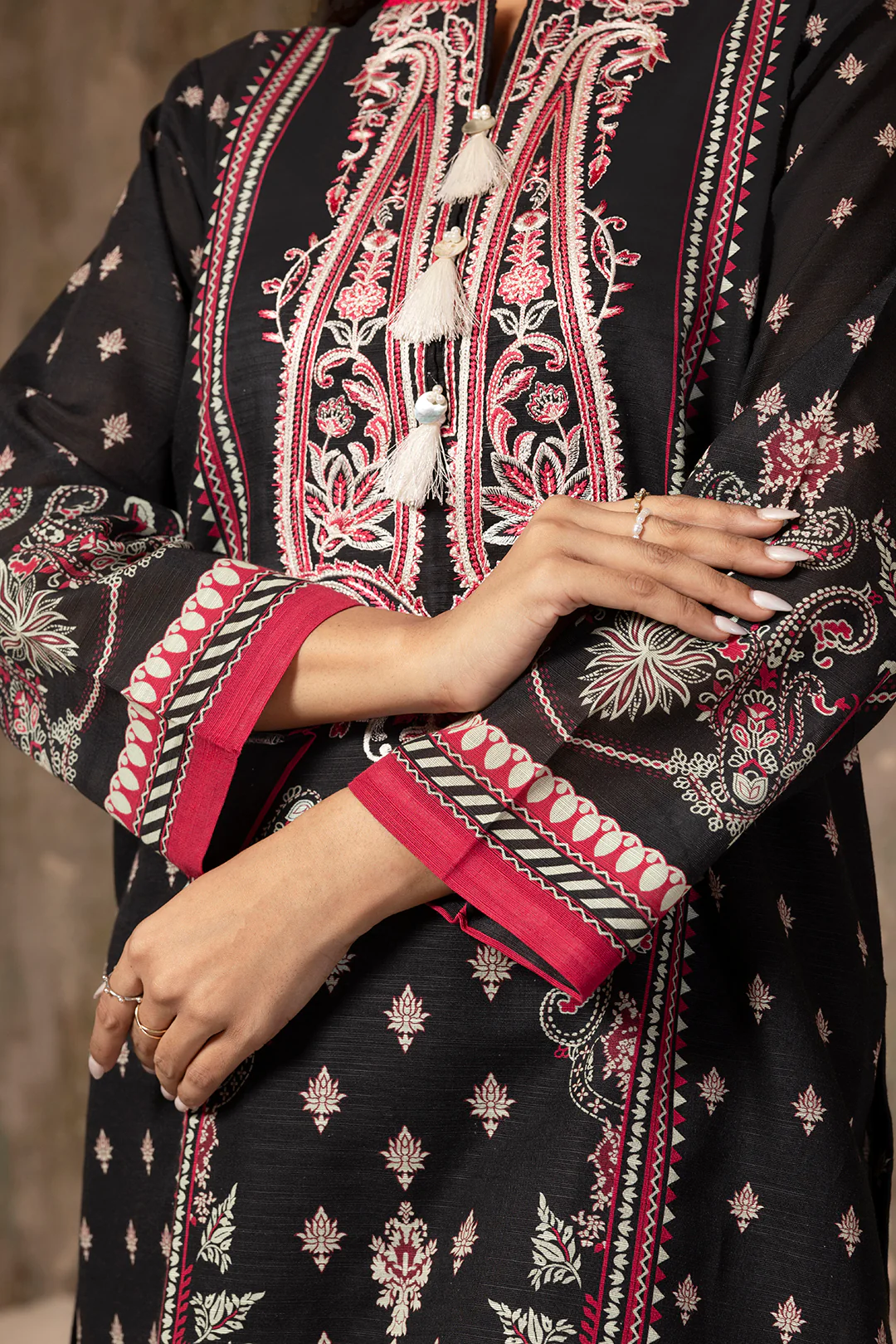 Embroidered Kurta Dupatta Trouser - 3018 - Image 6