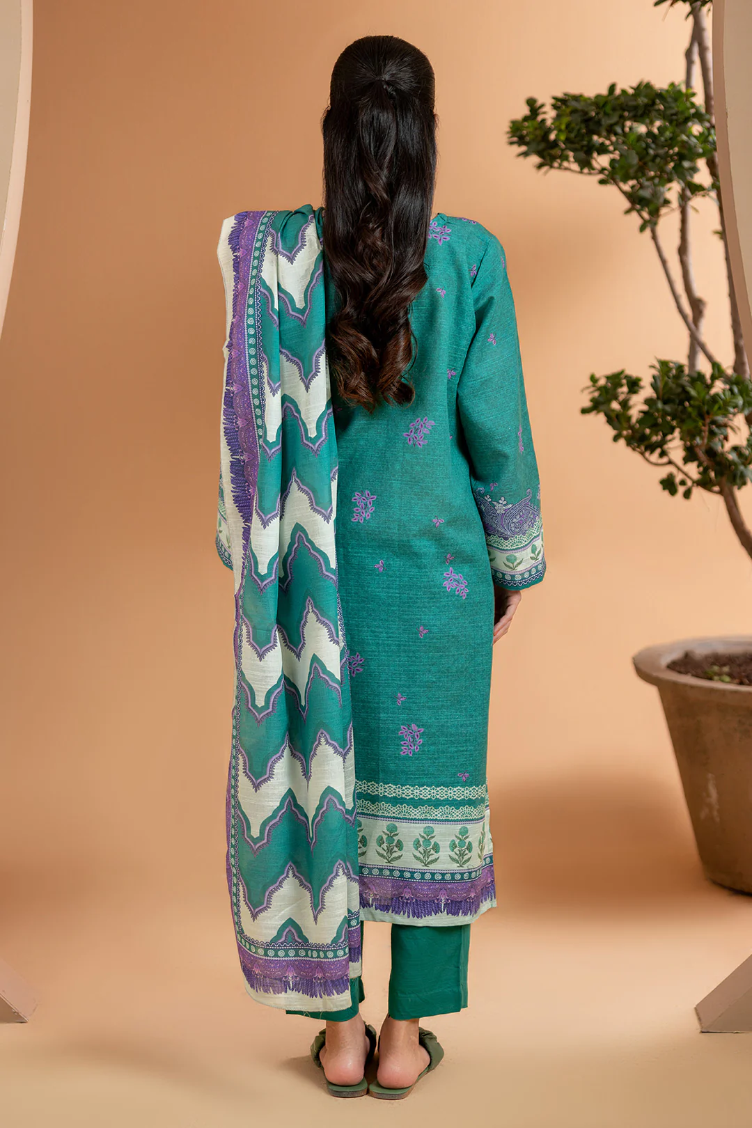 Kurta Dupatta Trouser - 3040 - Image 6