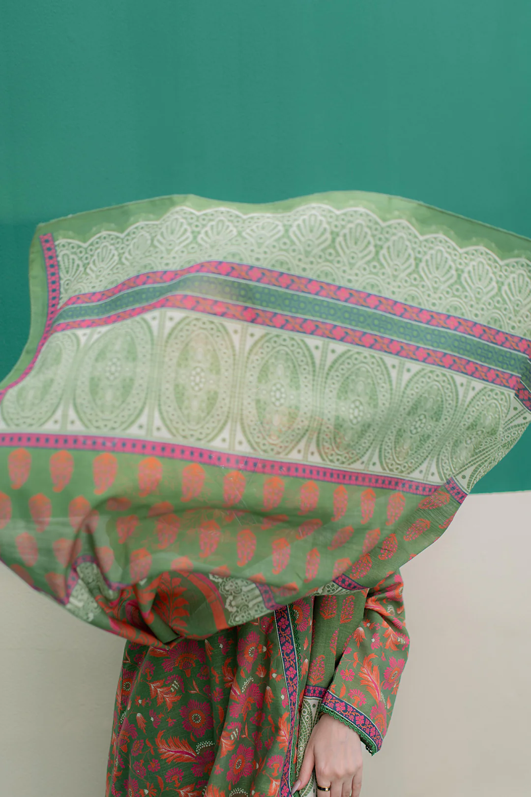 Kurta Dupatta Trouser - 3088 - Image 6