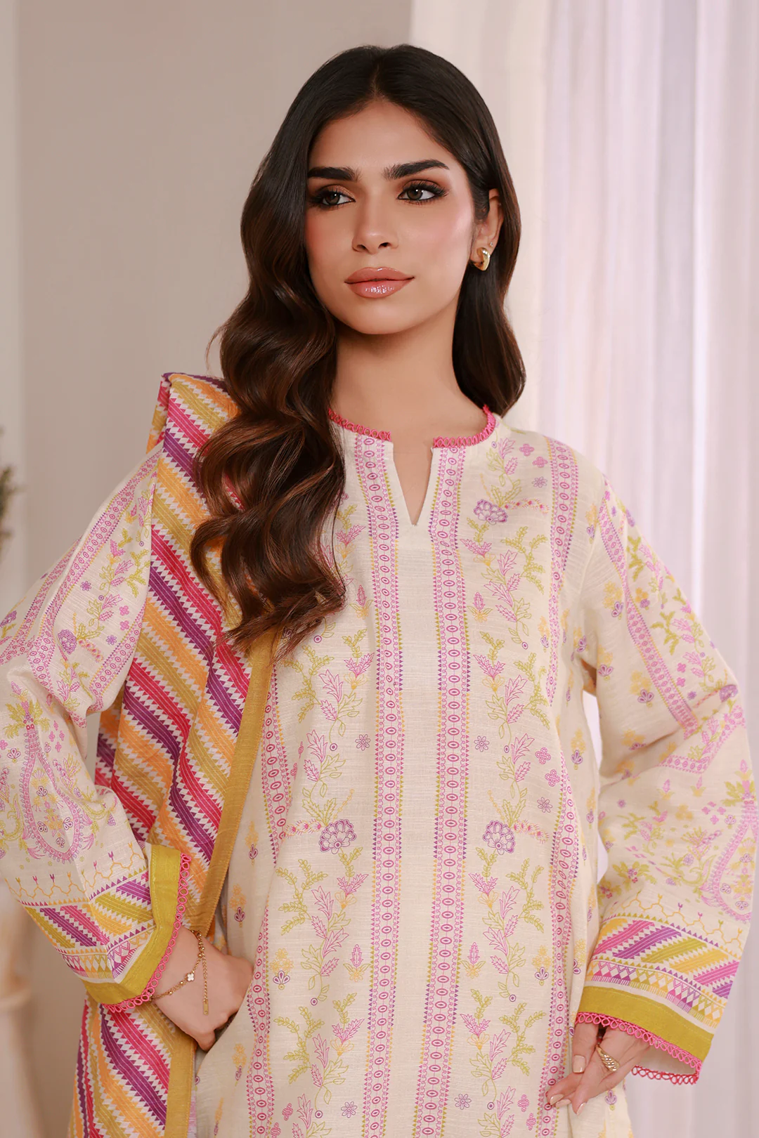 Kurta Dupatta Trouser - 3094 - Image 2
