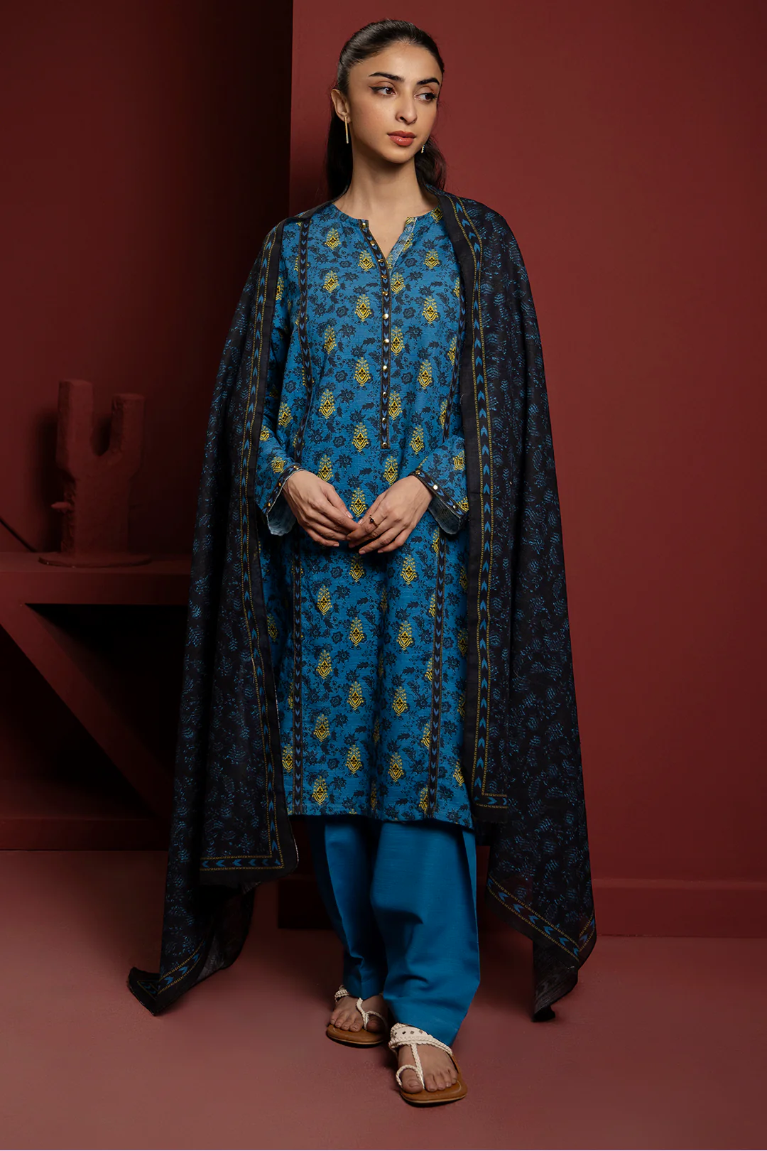 Kurta Dupatta Trouser - 3115 - Image 3