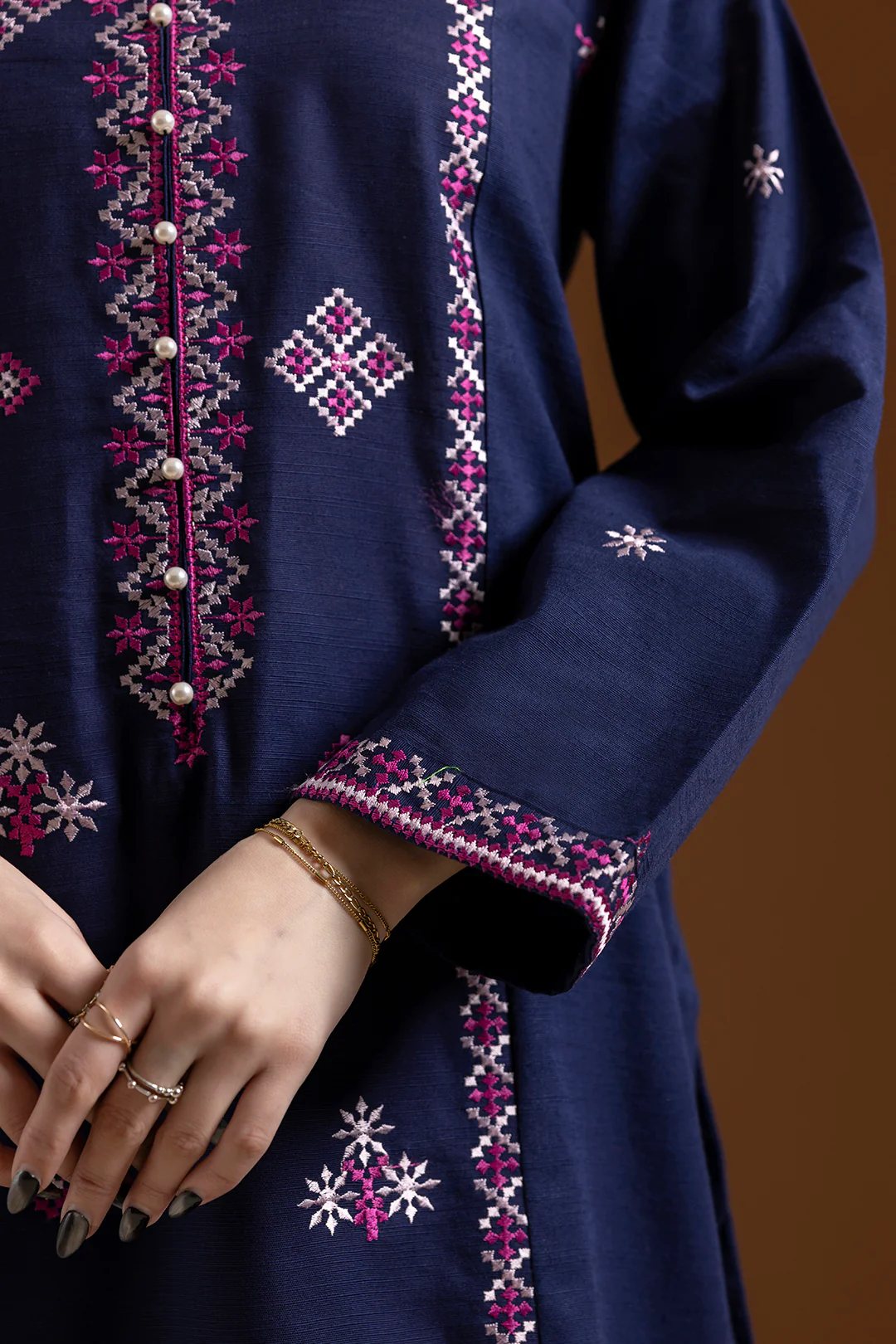 Embroidered Kurta Dupatta Trouser - 3373 - Image 4