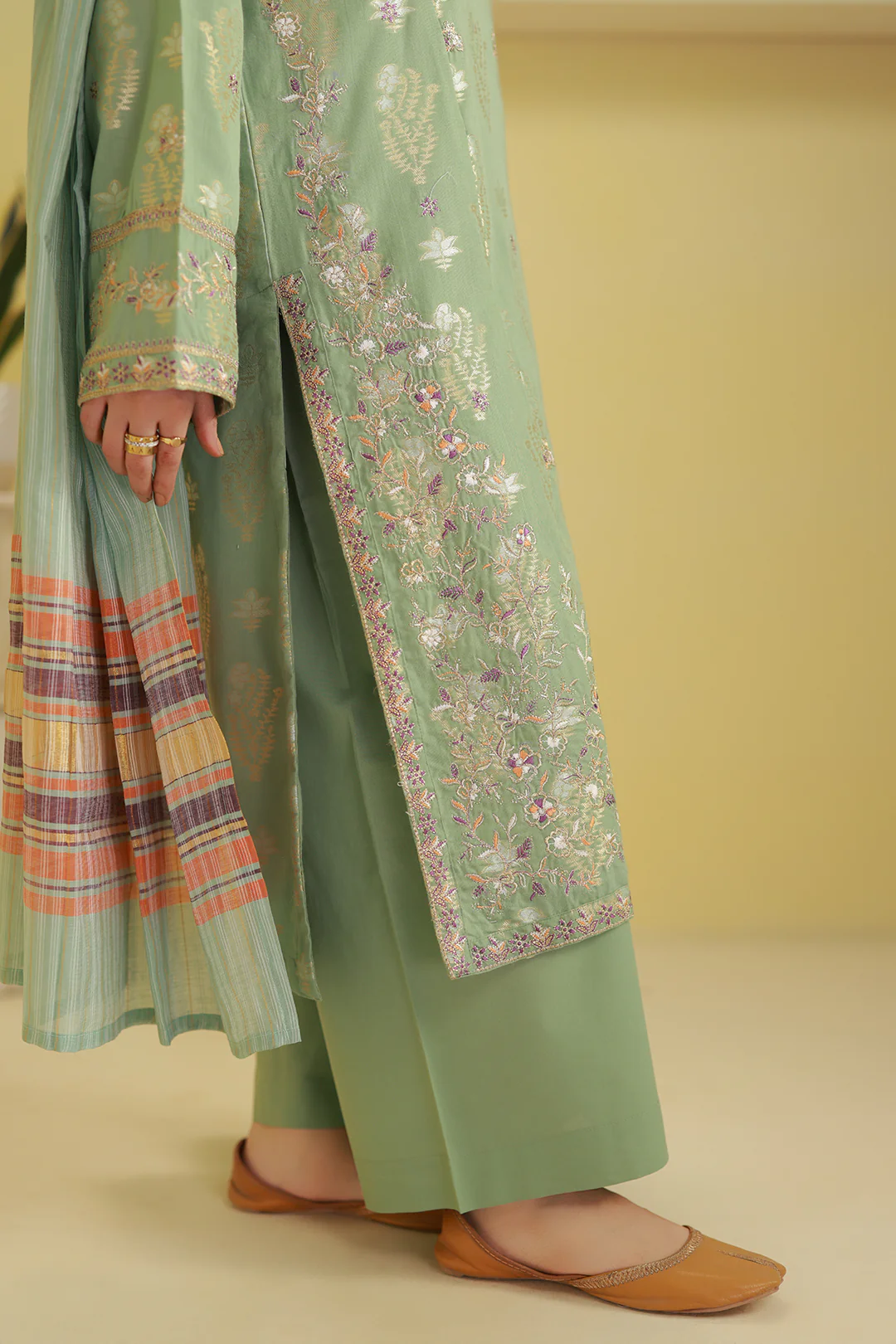 Embroidered Kurta Dupatta Trouser - 2525 - Image 9