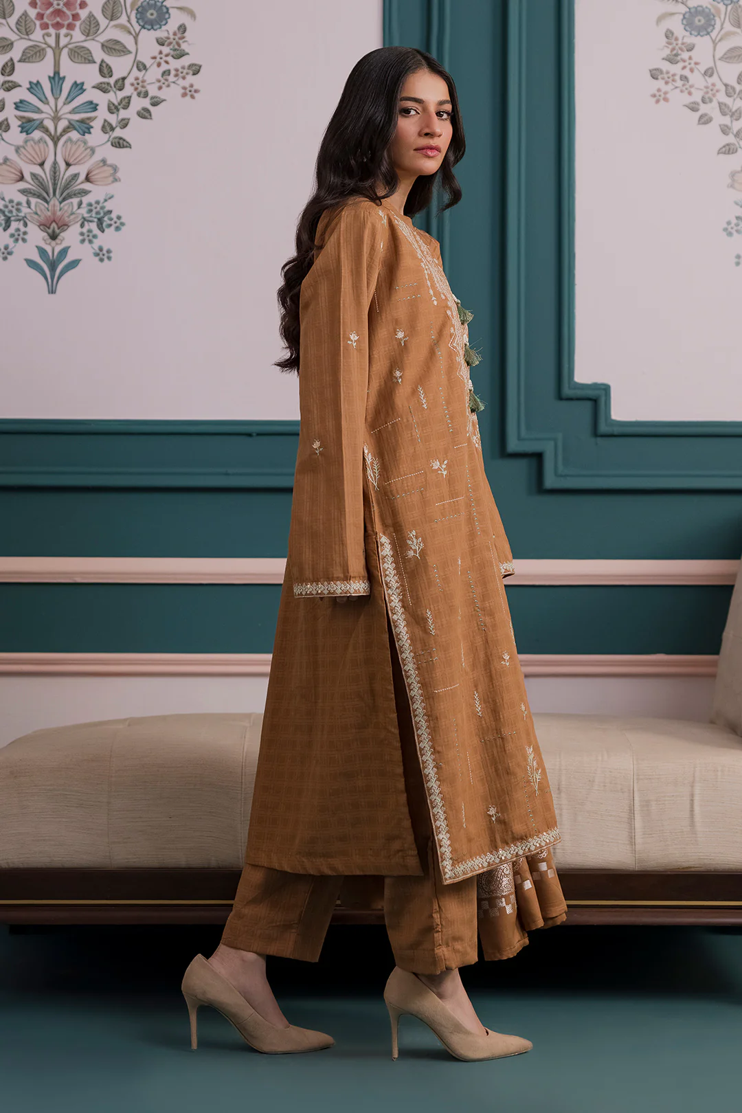 Embroidered Kurta Dupatta Trouser - 2531 - Image 3