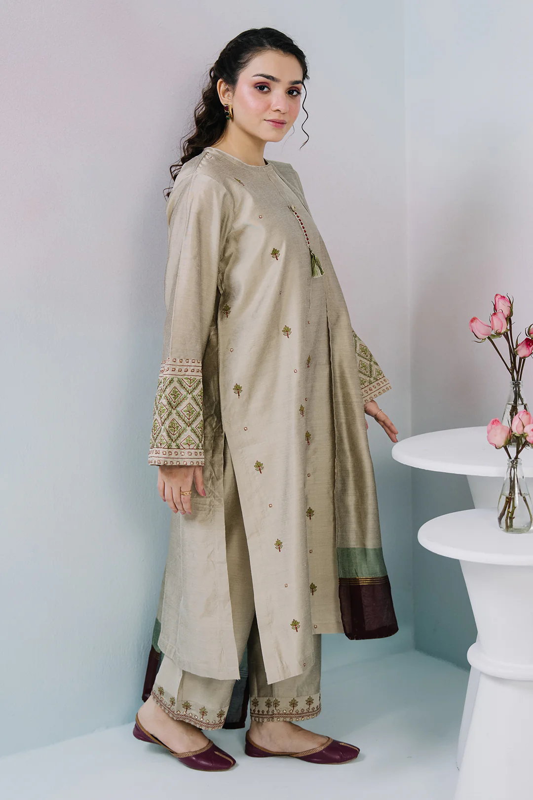 Embroidered Kurta Dupatta Trouser - 2541 - Image 3