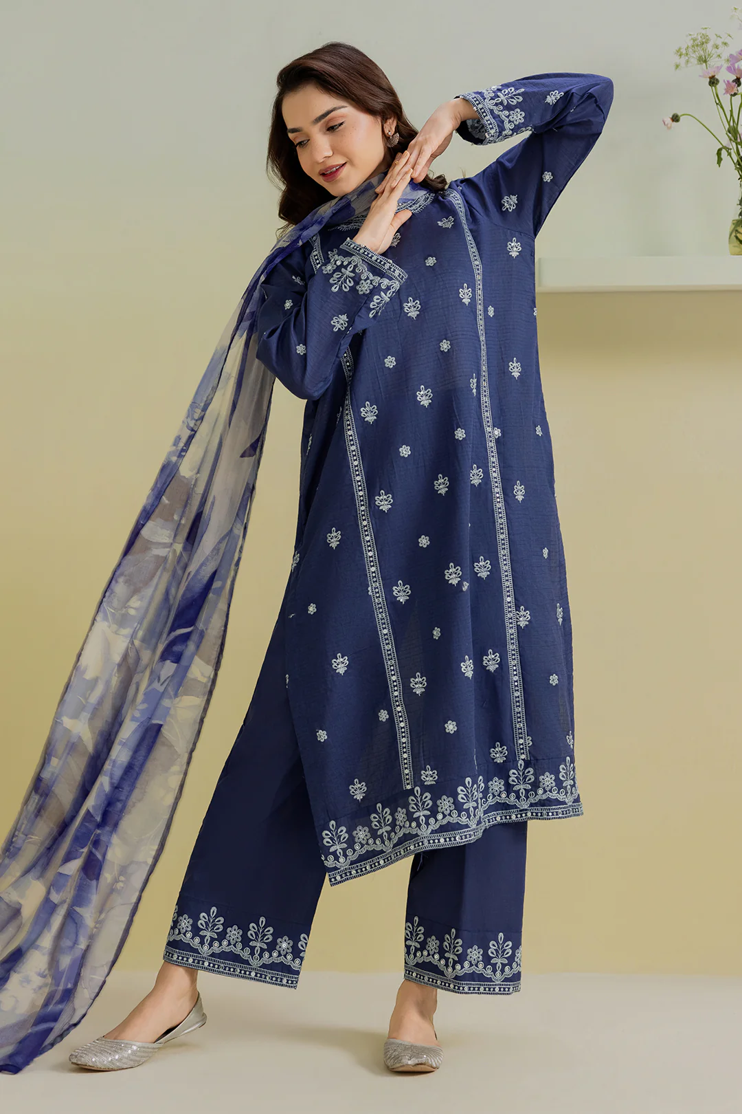 Embroidered Kurta Dupatta Trouser - 2560 - Image 5