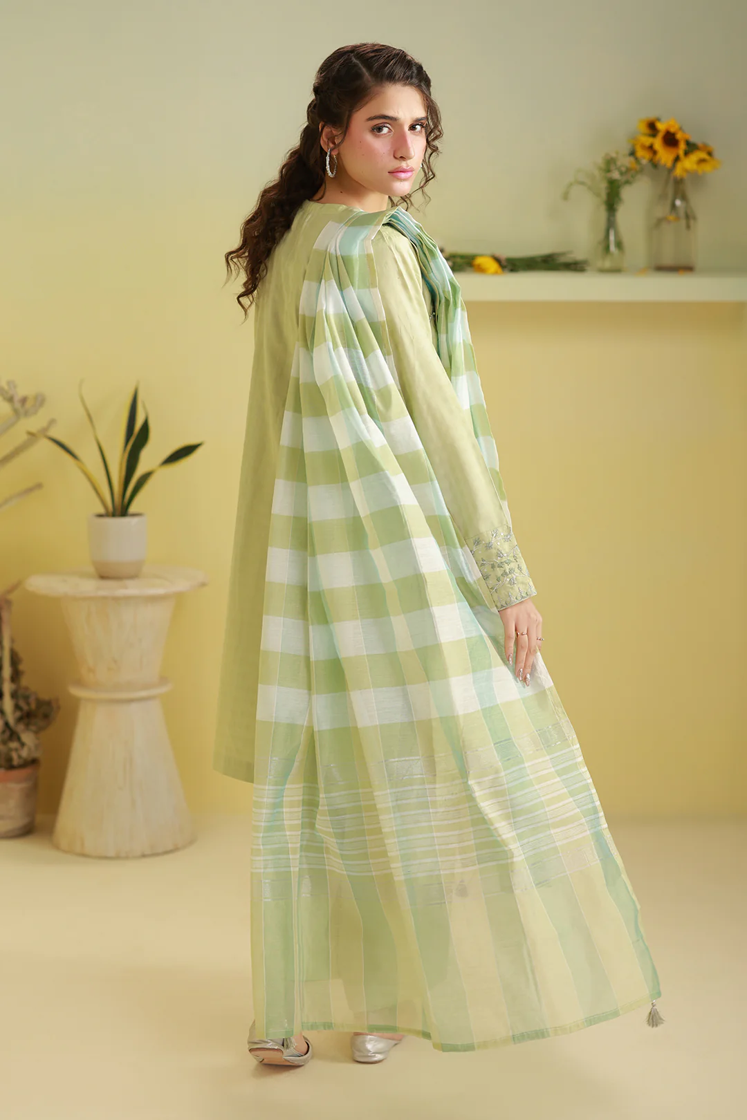 Embroidered Kurta Dupatta Trouser - 2584 - Image 8