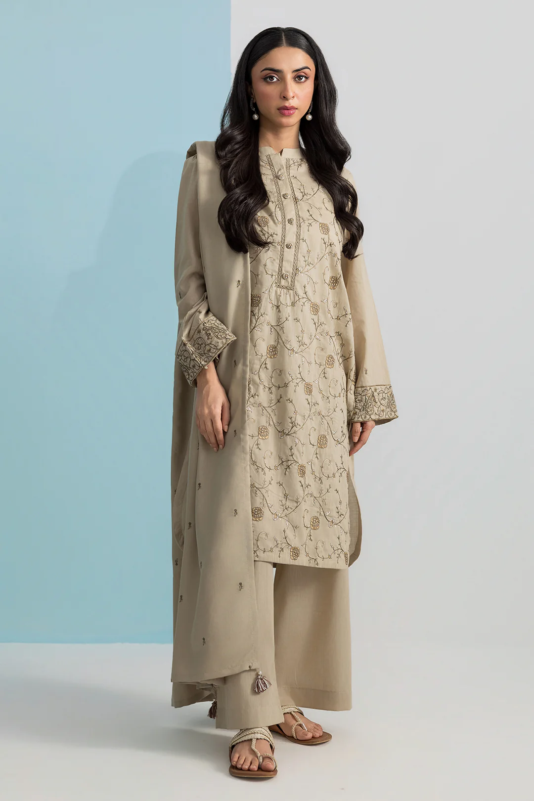Embroidered Kurta Dupatta Trouser - 2589 - Image 4
