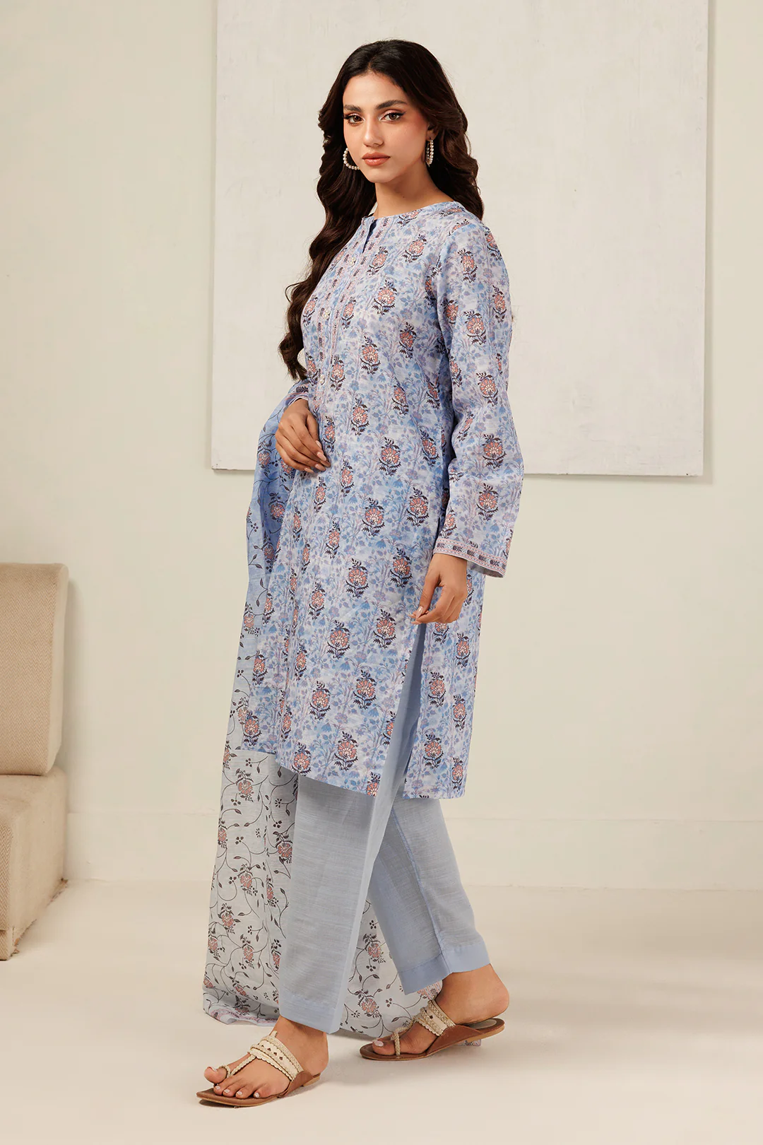 Kurta Dupatta Trouser - 2704 - Image 5