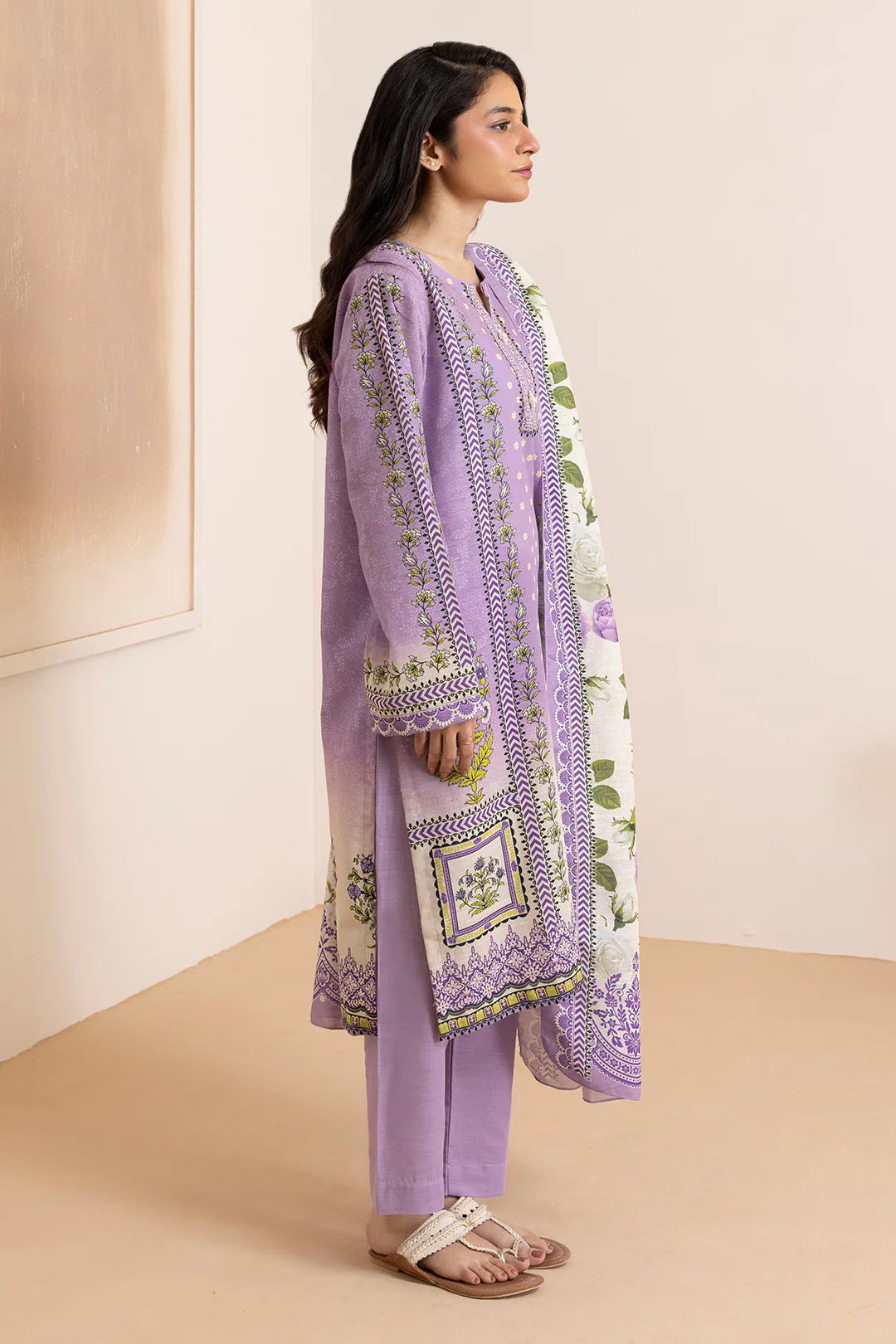 Kurta Dupatta Trouser - 2781 - Image 7