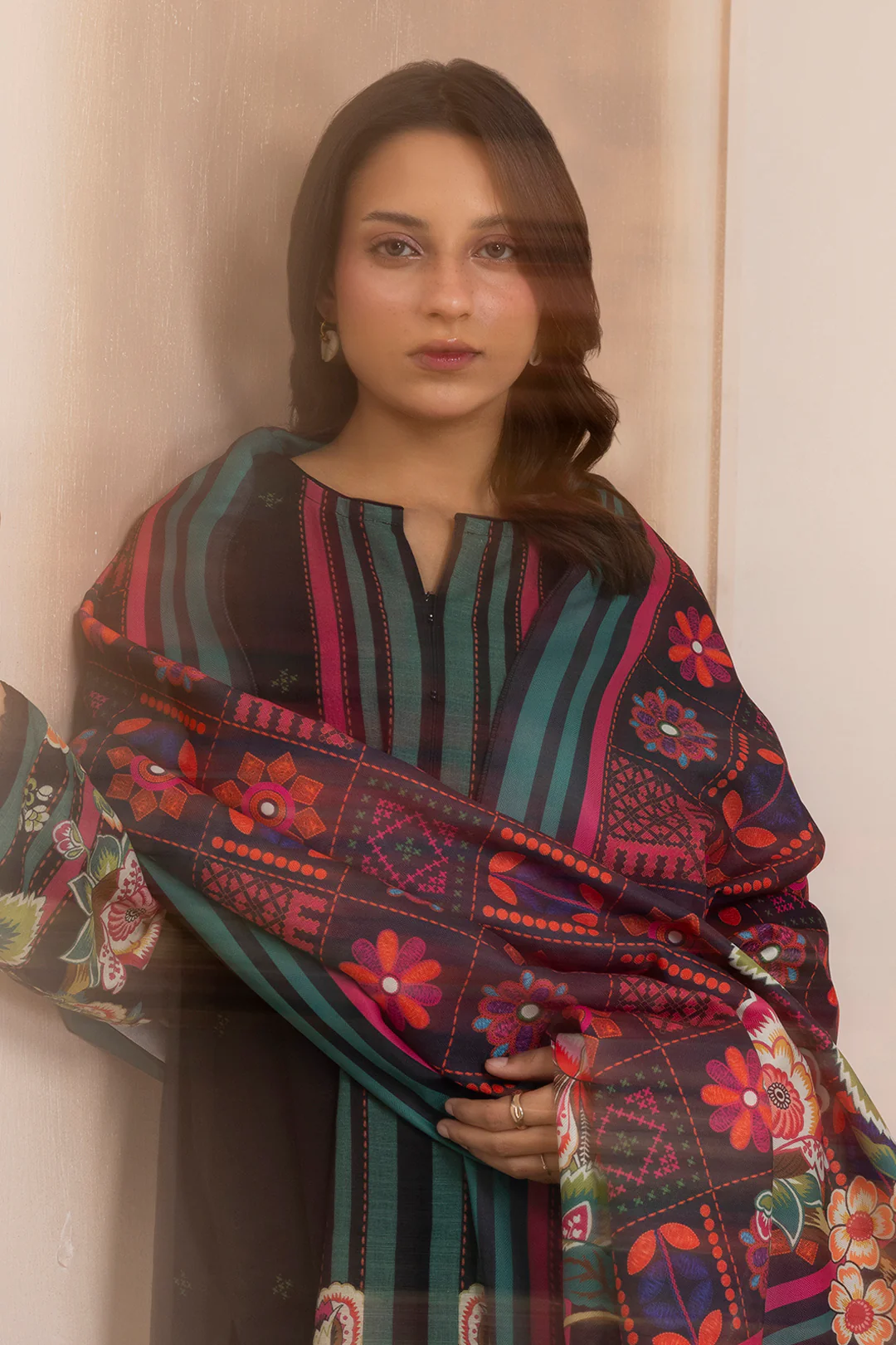 Kurta Dupatta Trouser - 2792 - Image 10