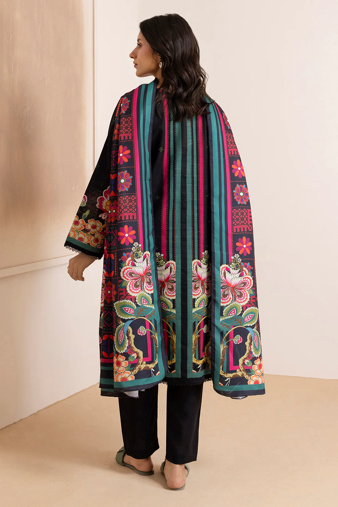Kurta Dupatta Trouser - 2792 - Image 6