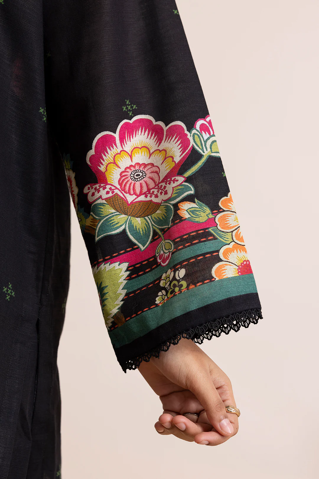 Kurta Dupatta Trouser - 2792 - Image 7