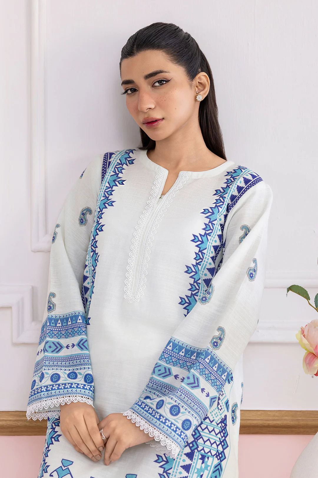 Kurta Dupatta Trouser - 2868 - Image 4