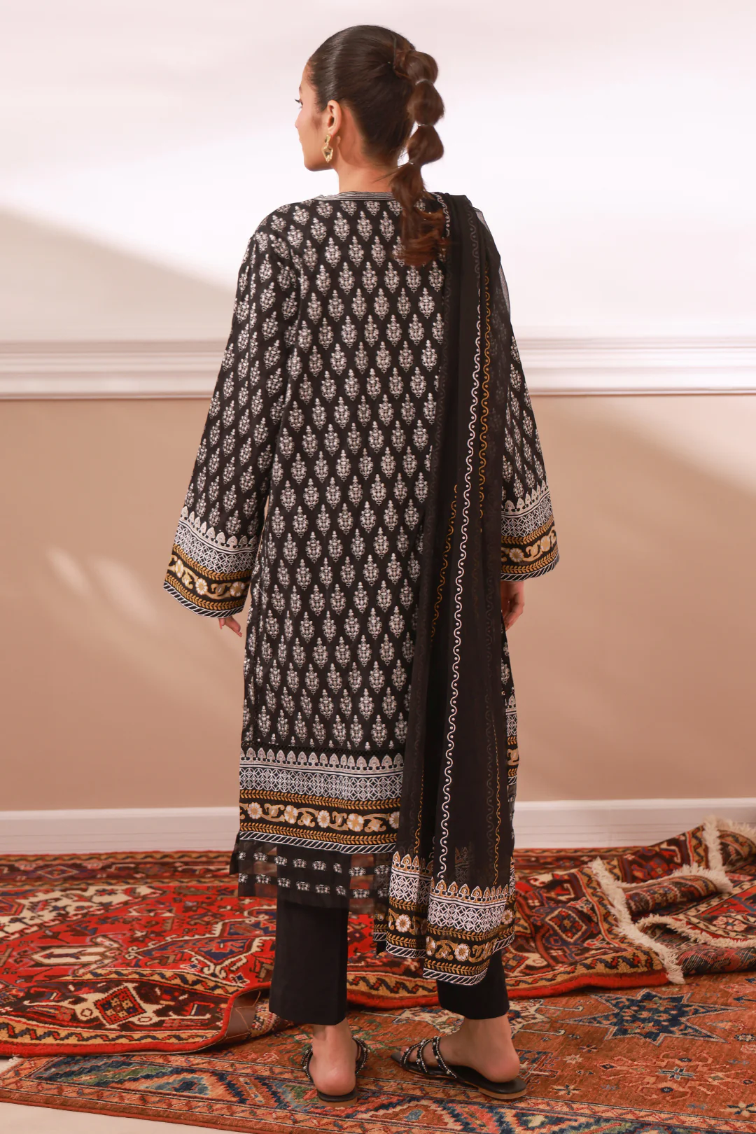 Embroidered Kurta Dupatta - 0973 - Image 7