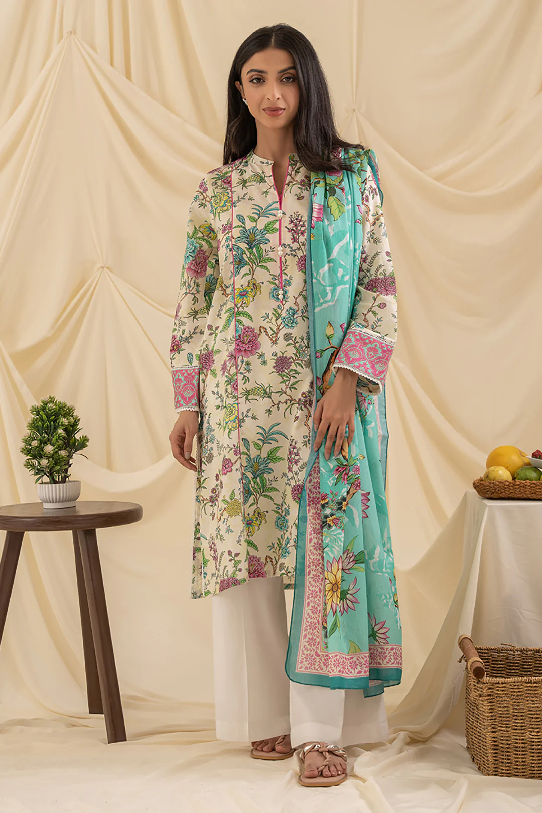 Kurta Dupatta - 1686 - Image 3
