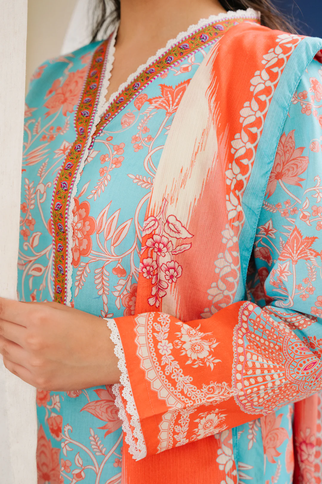 Kurta Dupatta - 2060 - Image 4