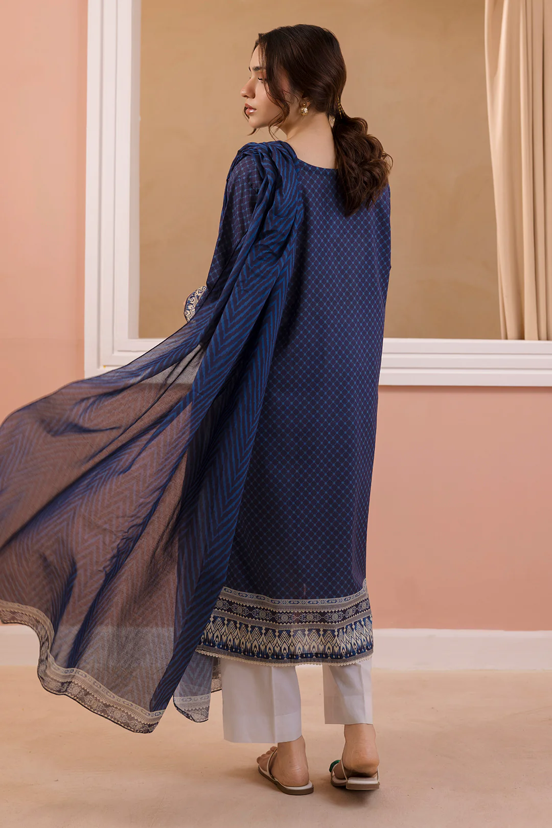 Kurta Dupatta - 1429 - Image 6