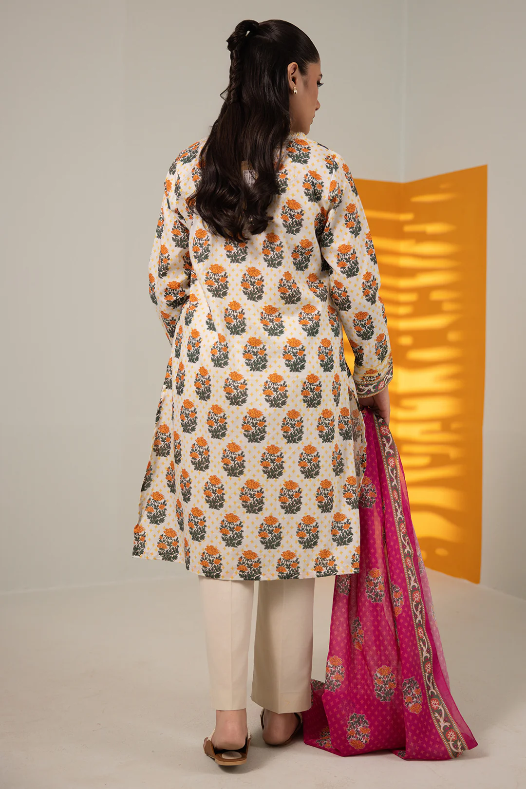 Kurta Dupatta - 1505 - Image 6