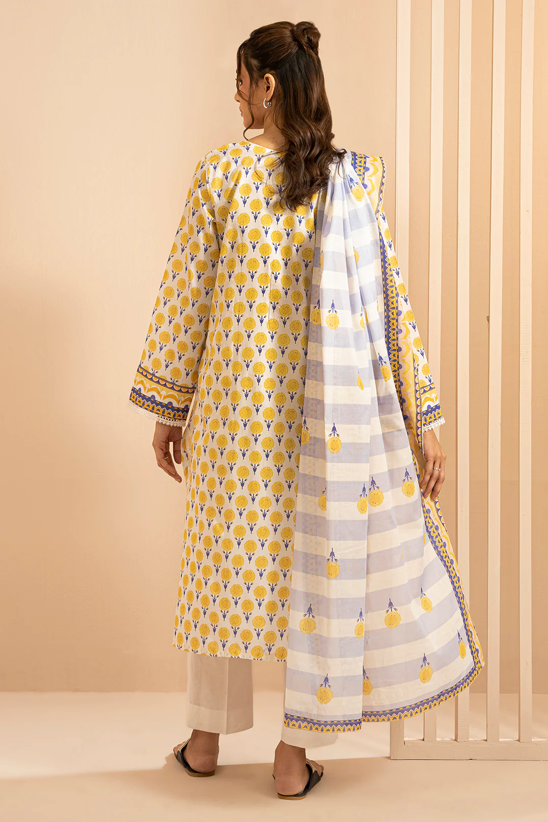Kurta Dupatta - 1548 - Image 10