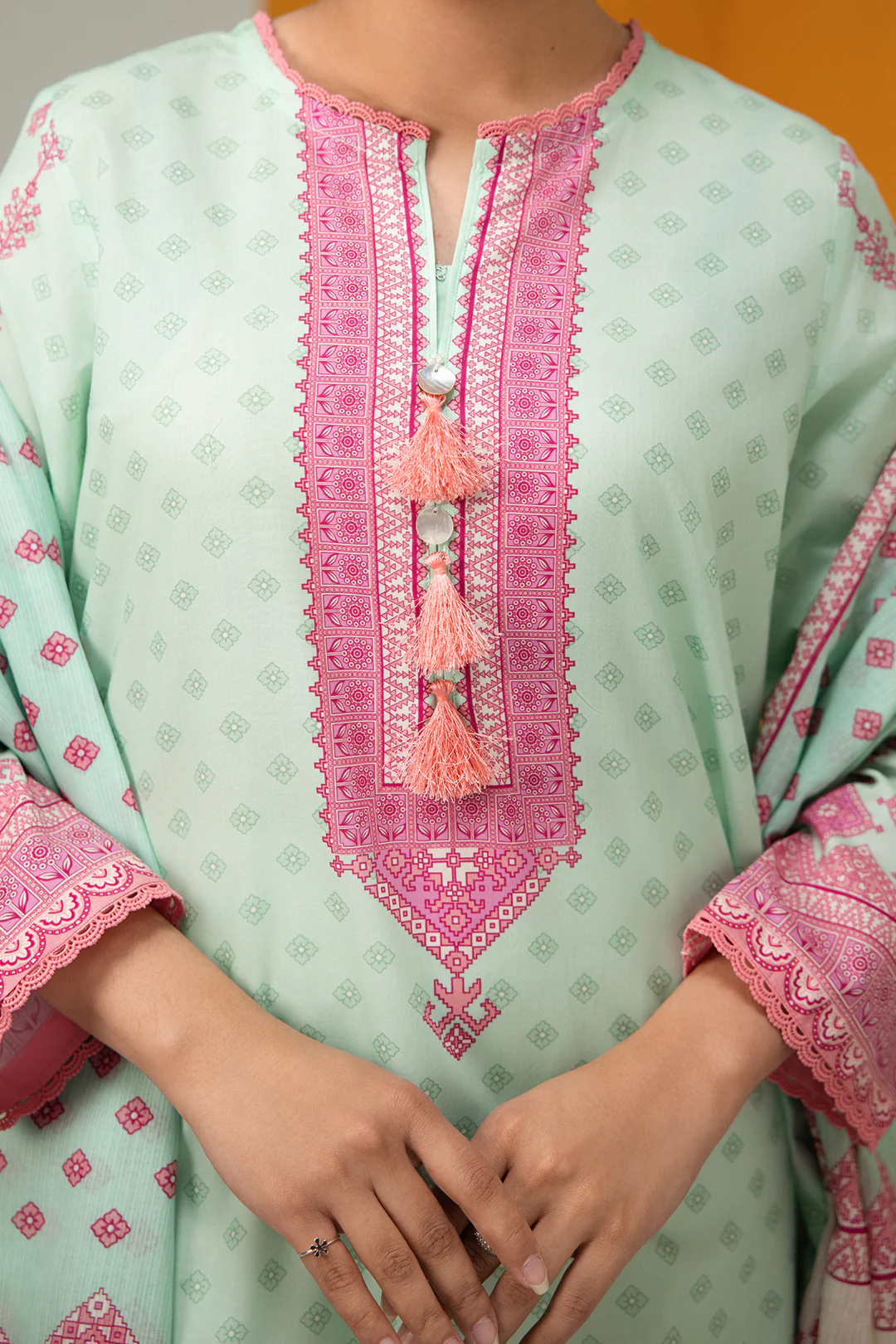Kurta Dupatta - 1549 - Image 3