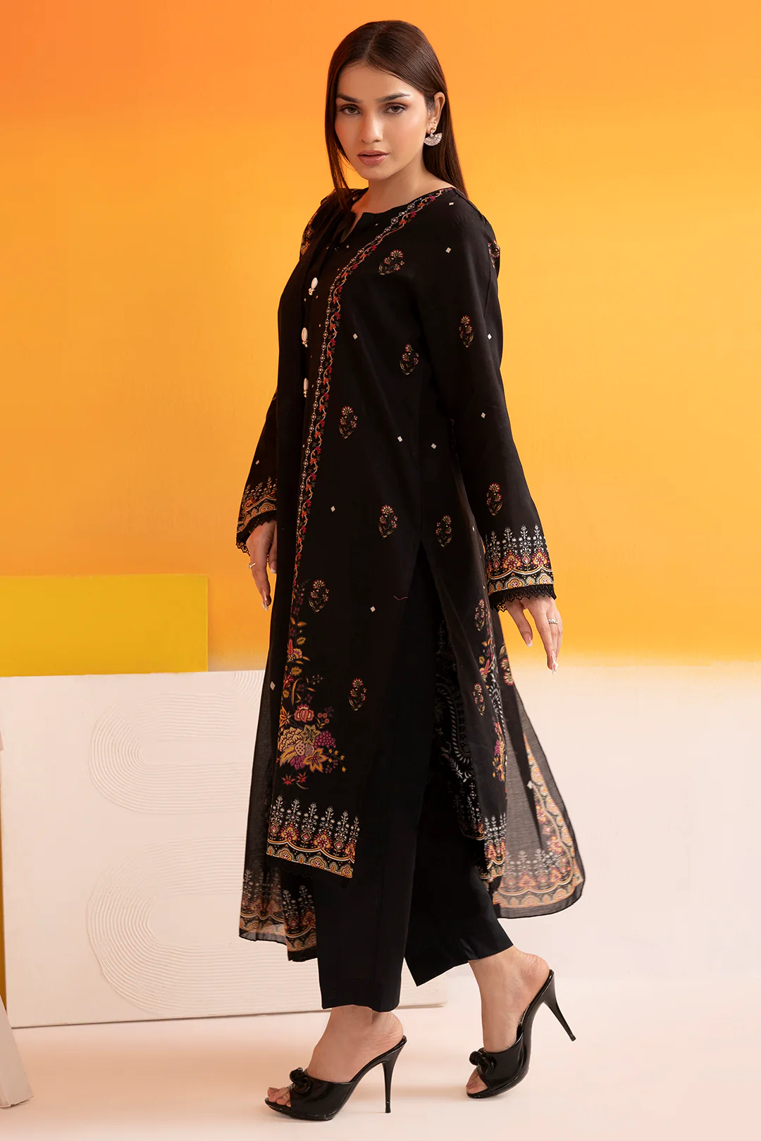 Kurta Dupatta - 1751 - Image 4