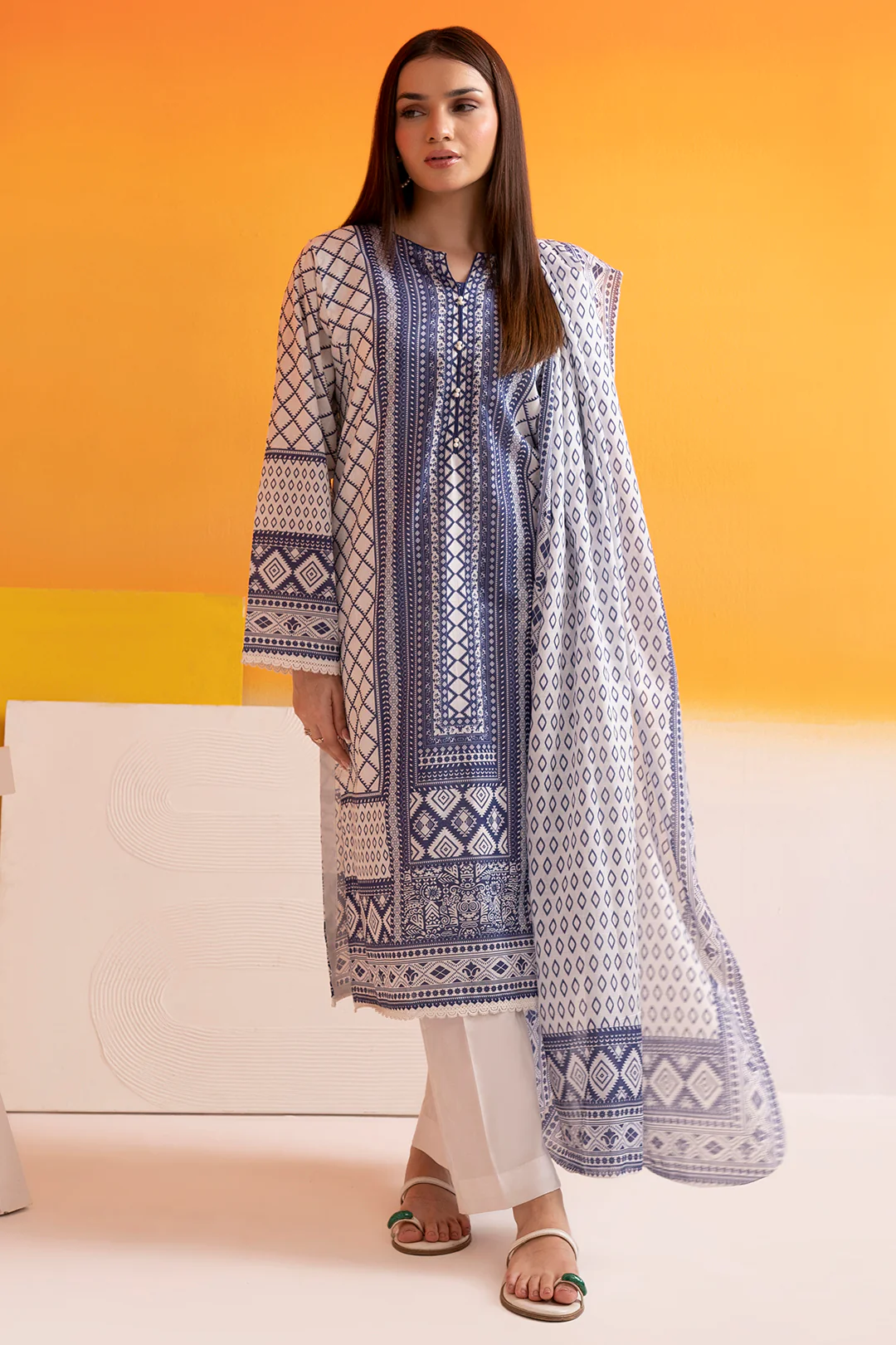 Kurta Dupatta - 1899 - Image 2
