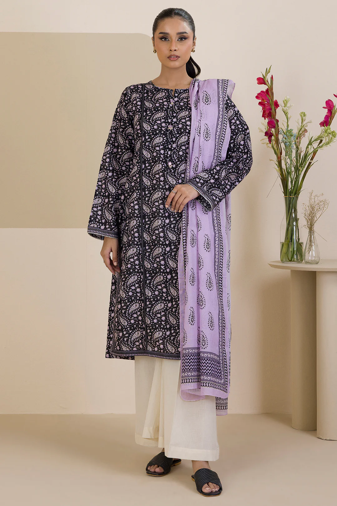 Kurta Dupatta - 1964 - Image 2
