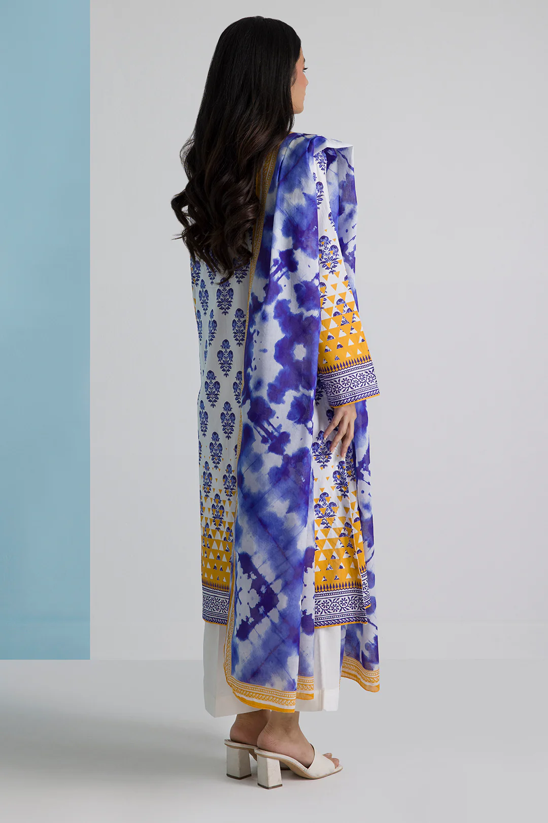 Kurta Dupatta - 2125 - Image 9