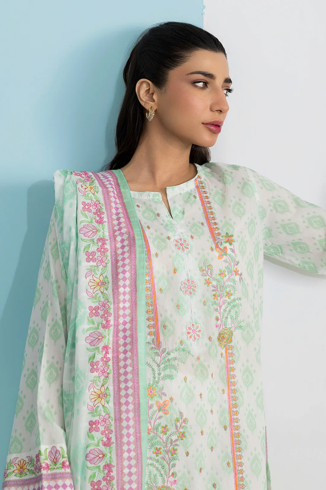Embroidered Kurta Dupatta - 2290 - Image 5