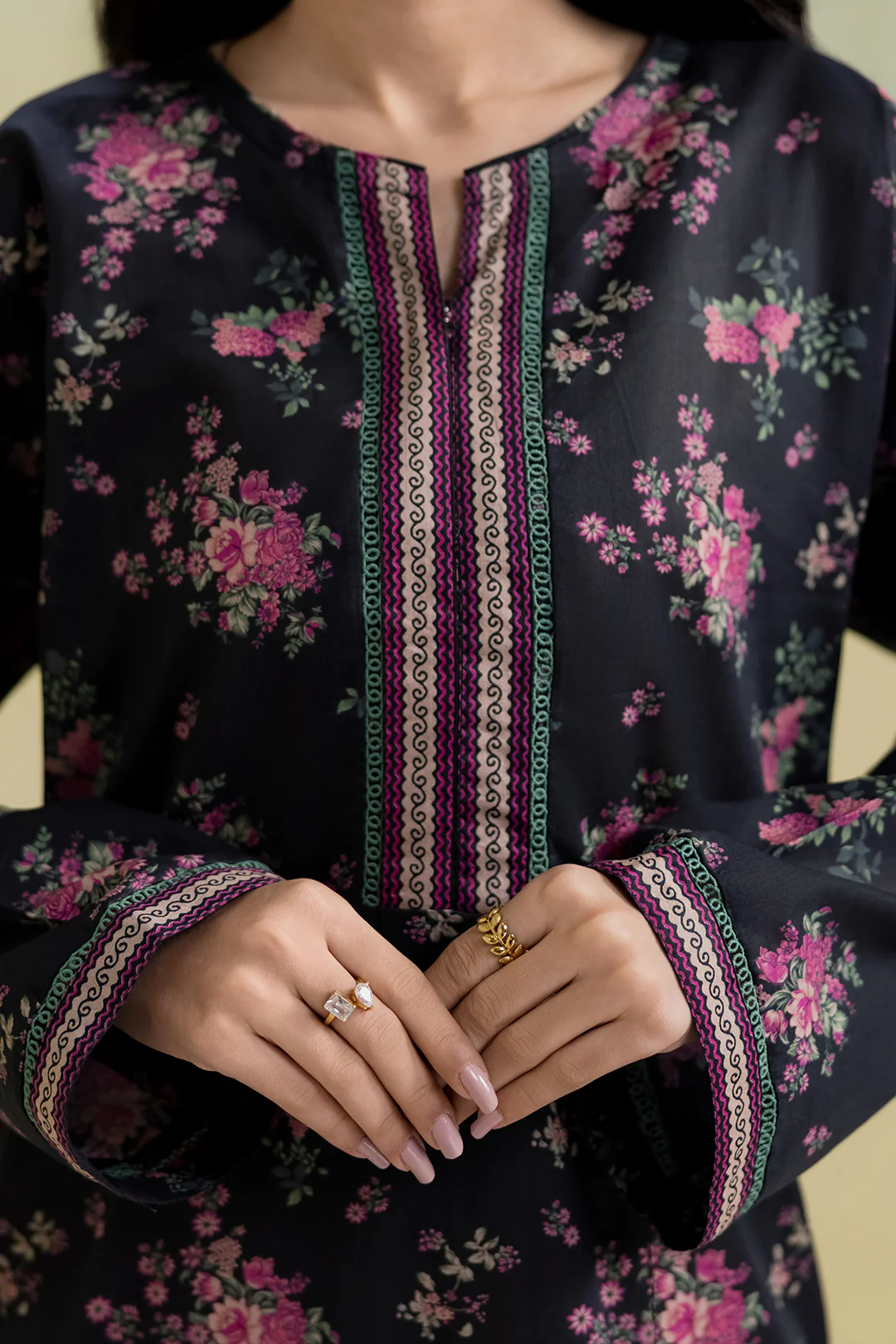Kurta Dupatta - 2118 - Image 6