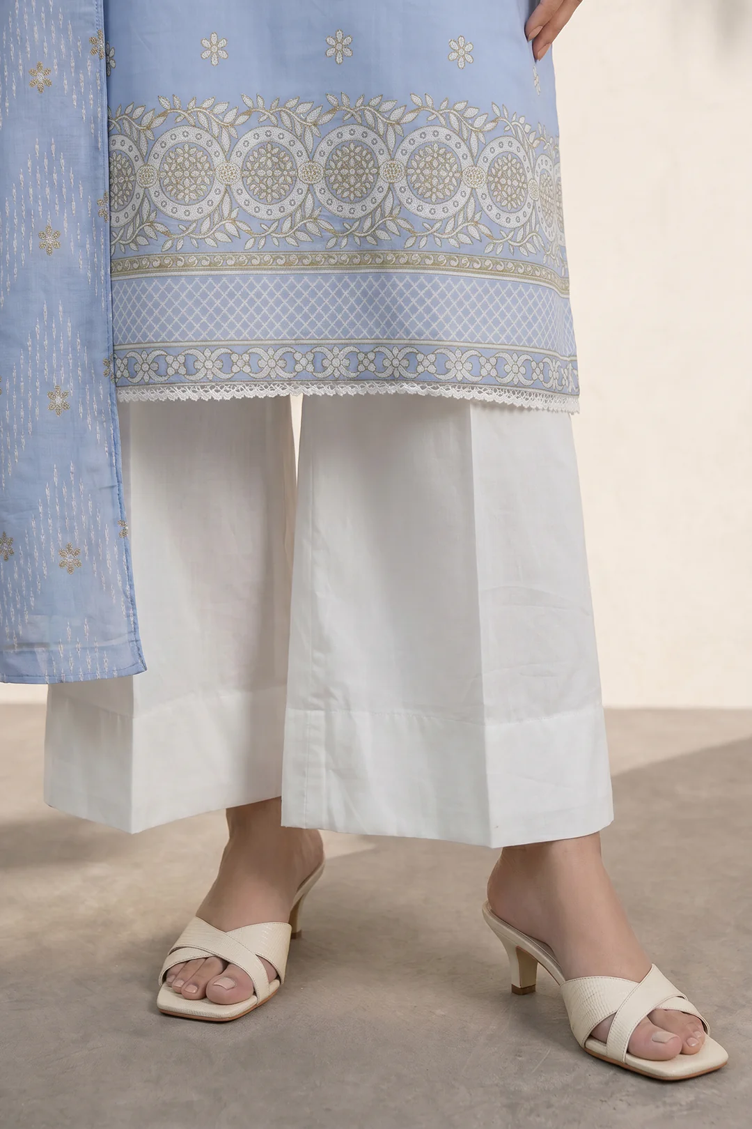 Embroidered Kurta Dupatta - 2122 - Image 4