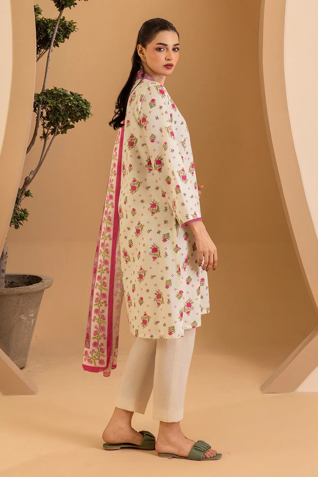 Kurta Dupatta - 2393 - Image 6