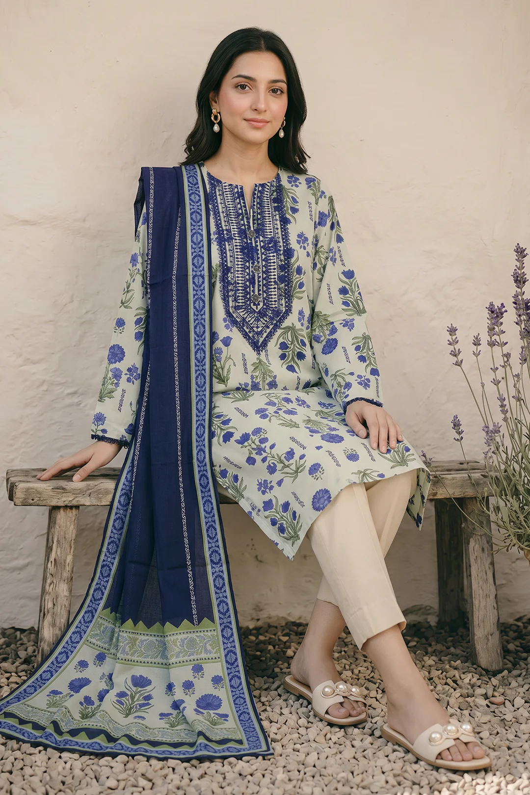 Embroidered Kurta Dupatta - 2421 - Image 2