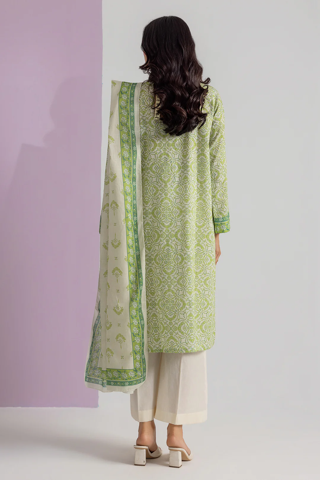 Kurta Dupatta - 2900 - Image 9