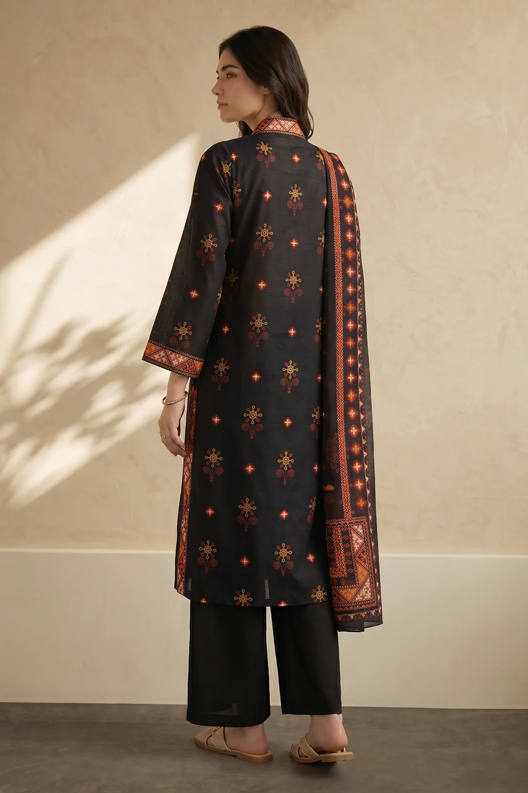 Kurta Dupatta - 2980 - Image 7