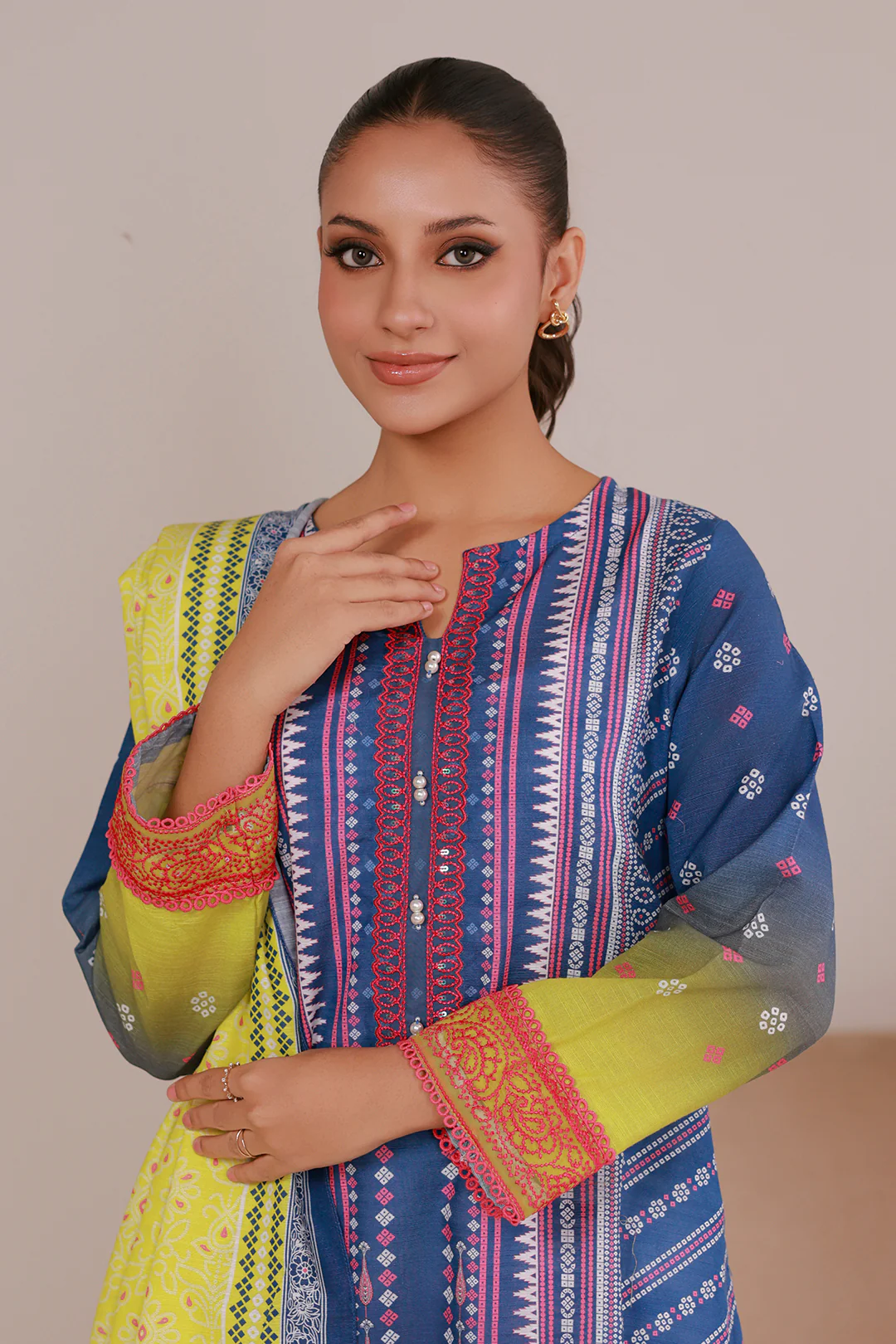 Embroidered Kurta Dupatta - 2936 - Image 6