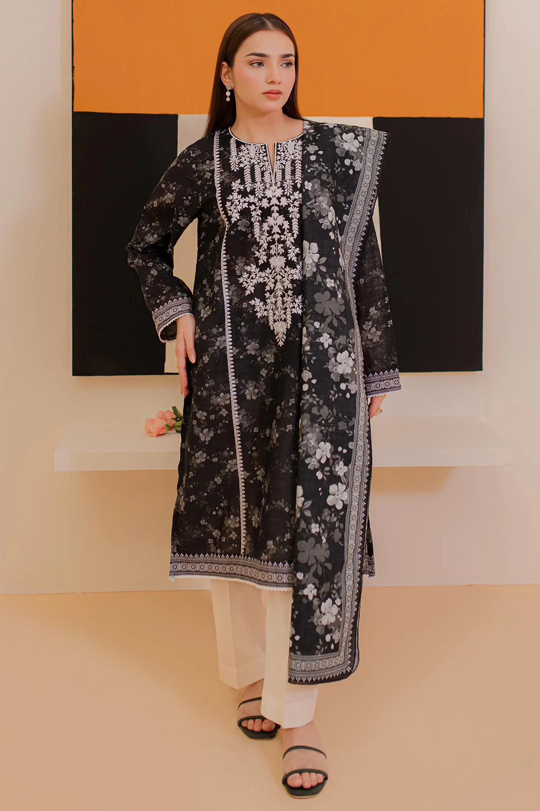 Embroidered Kurta Dupatta - 2995 - Image 2