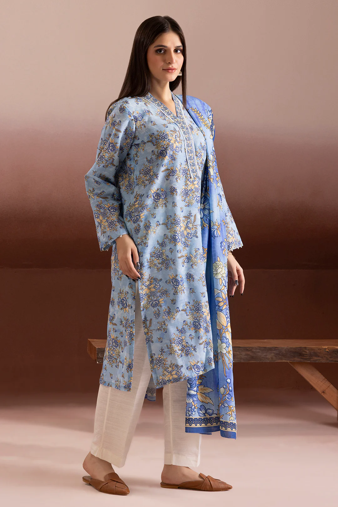 Kurta Dupatta - 2667 - Image 4