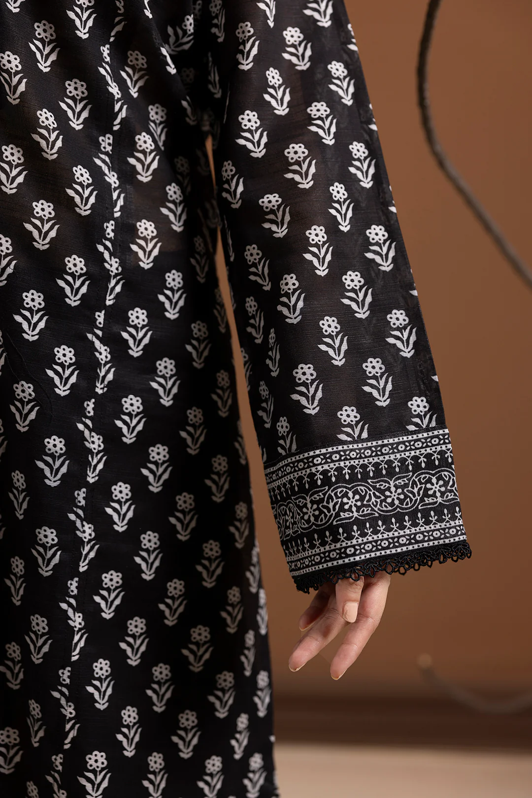 Kurta Dupatta - 2672 - Image 10