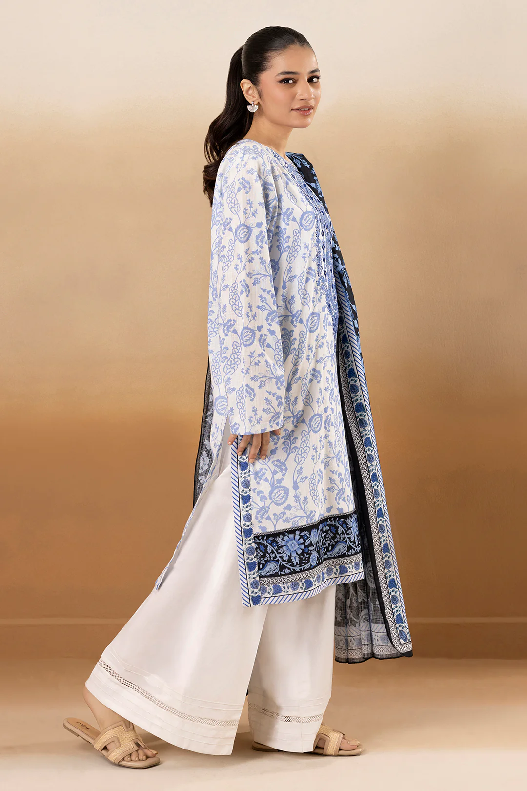 Embroidered Kurta Dupatta - 2694 - Image 4