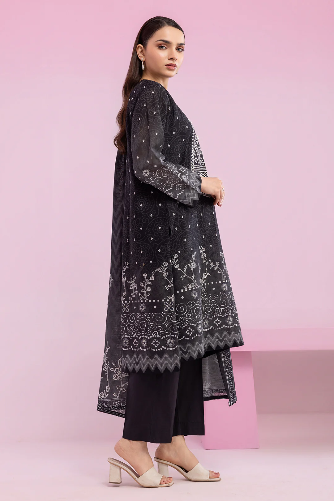 Embroidered Kurta Dupatta - 2861 - Image 8