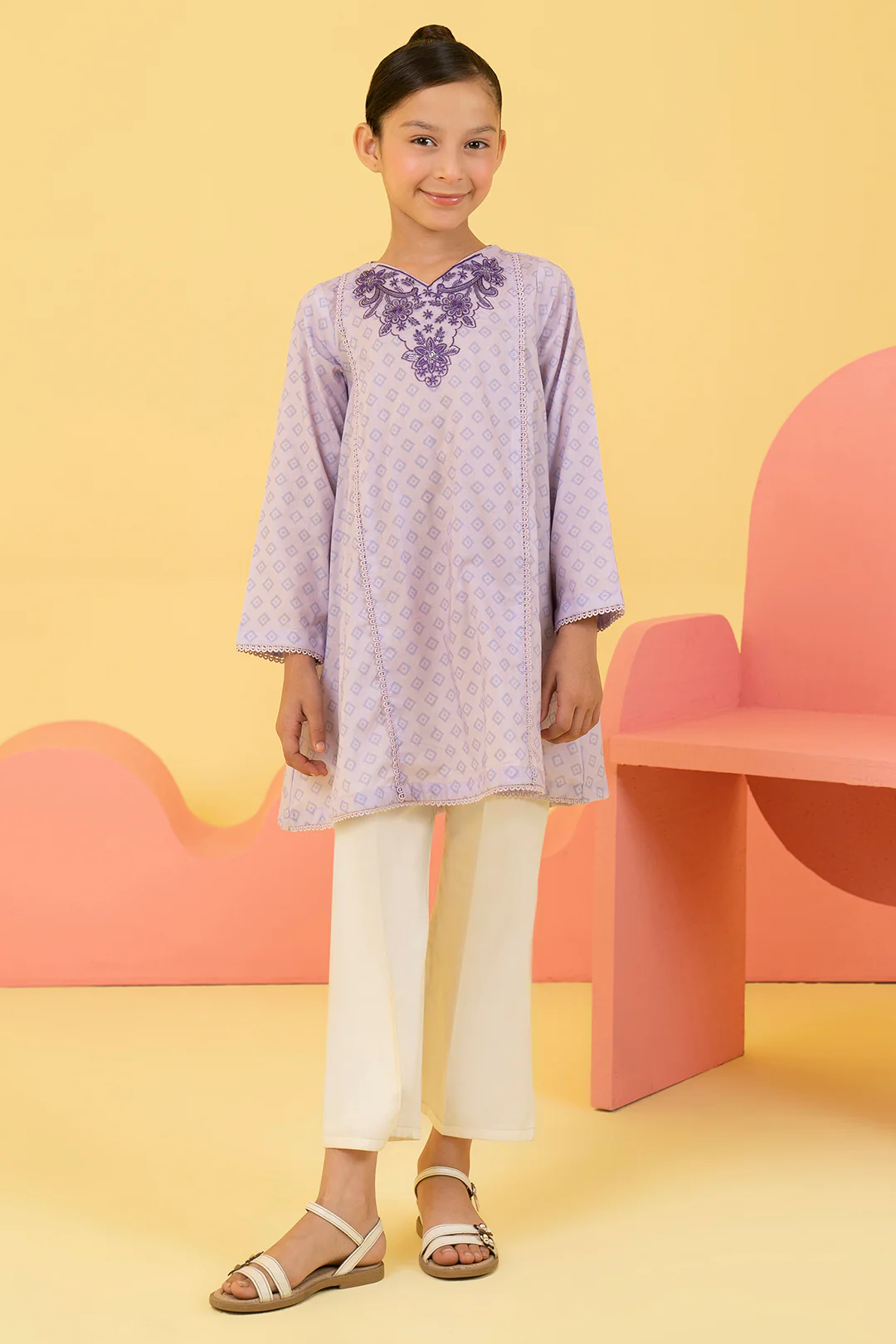 Embroidered Kurta - 1398 - Image 2