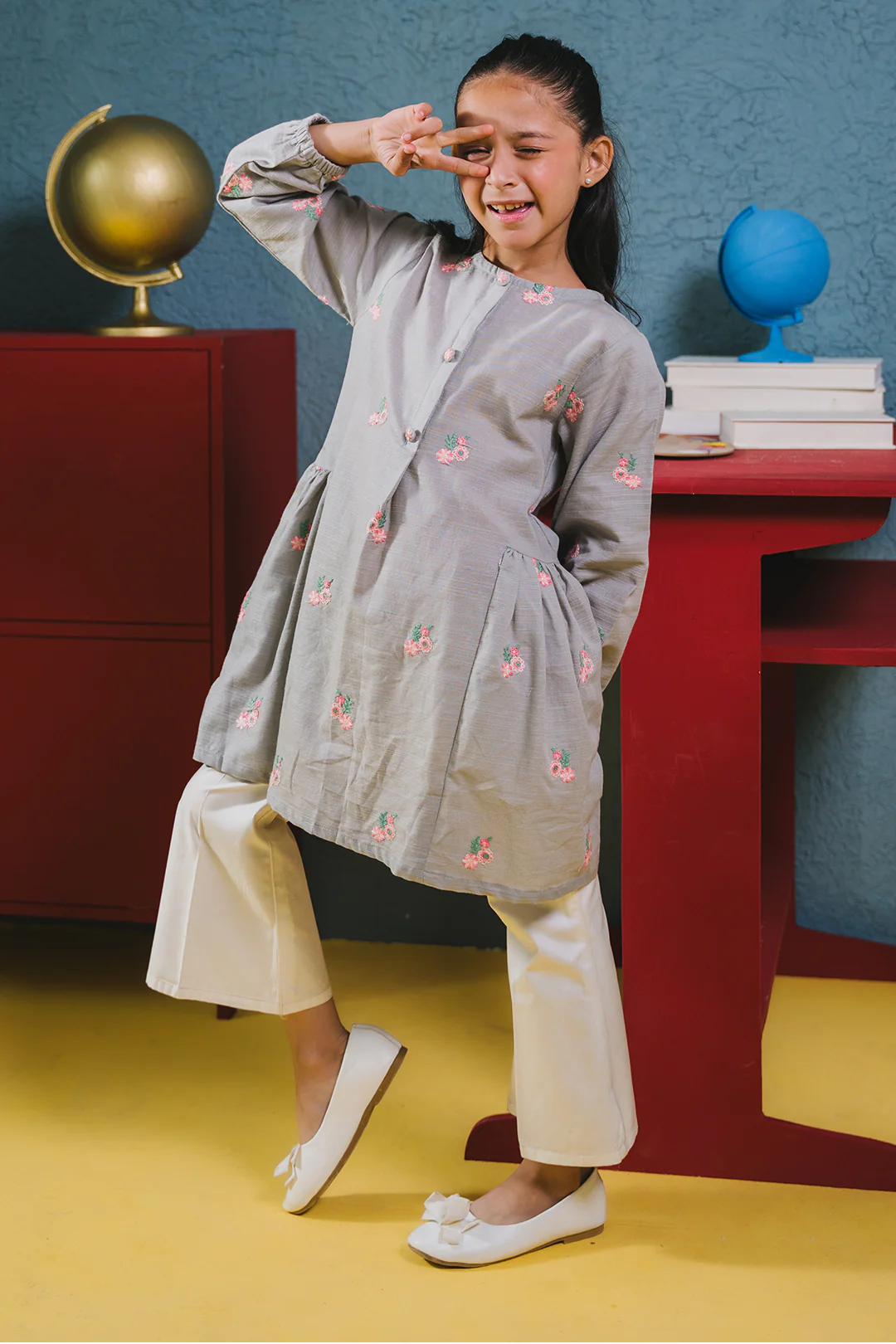 Embroidered Kurta - 1161 - Image 2