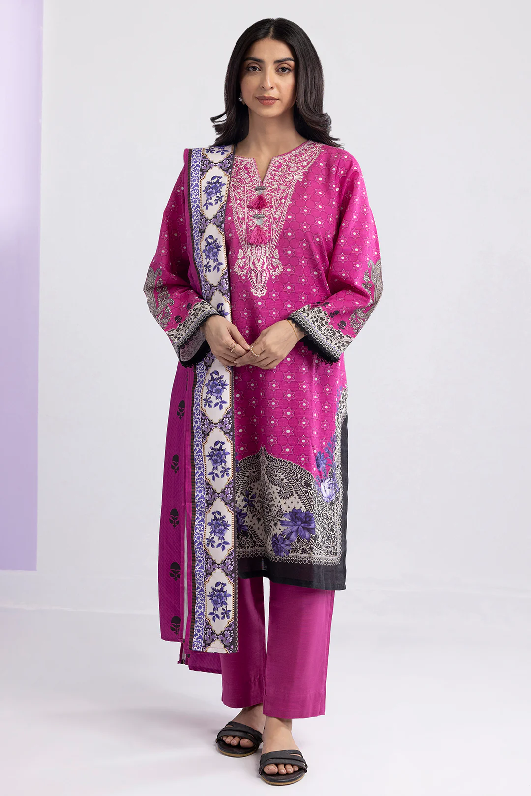 Embroidered Kurta Shawl Trouser - 2952