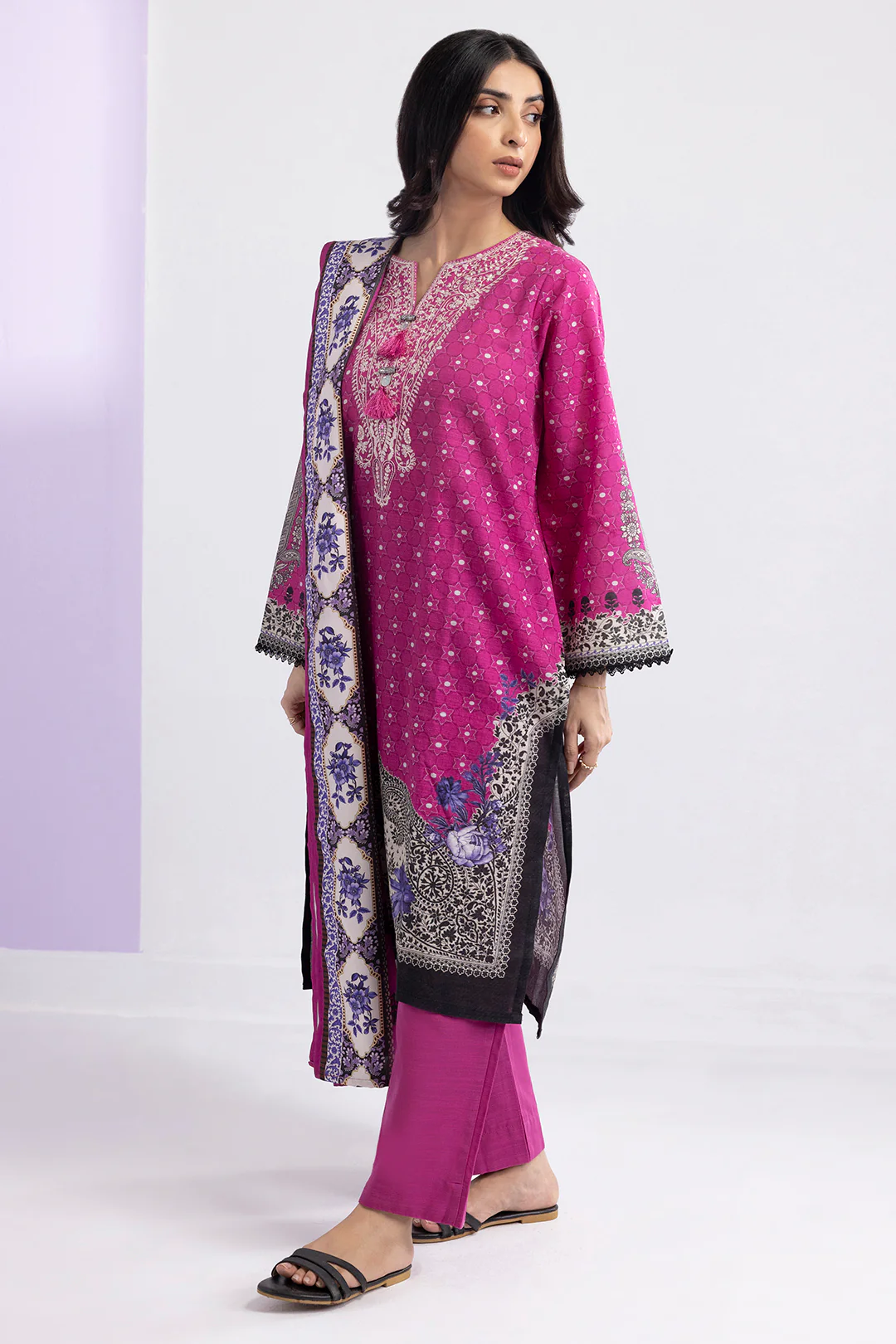 Embroidered Kurta Shawl Trouser - 2952 - Image 3